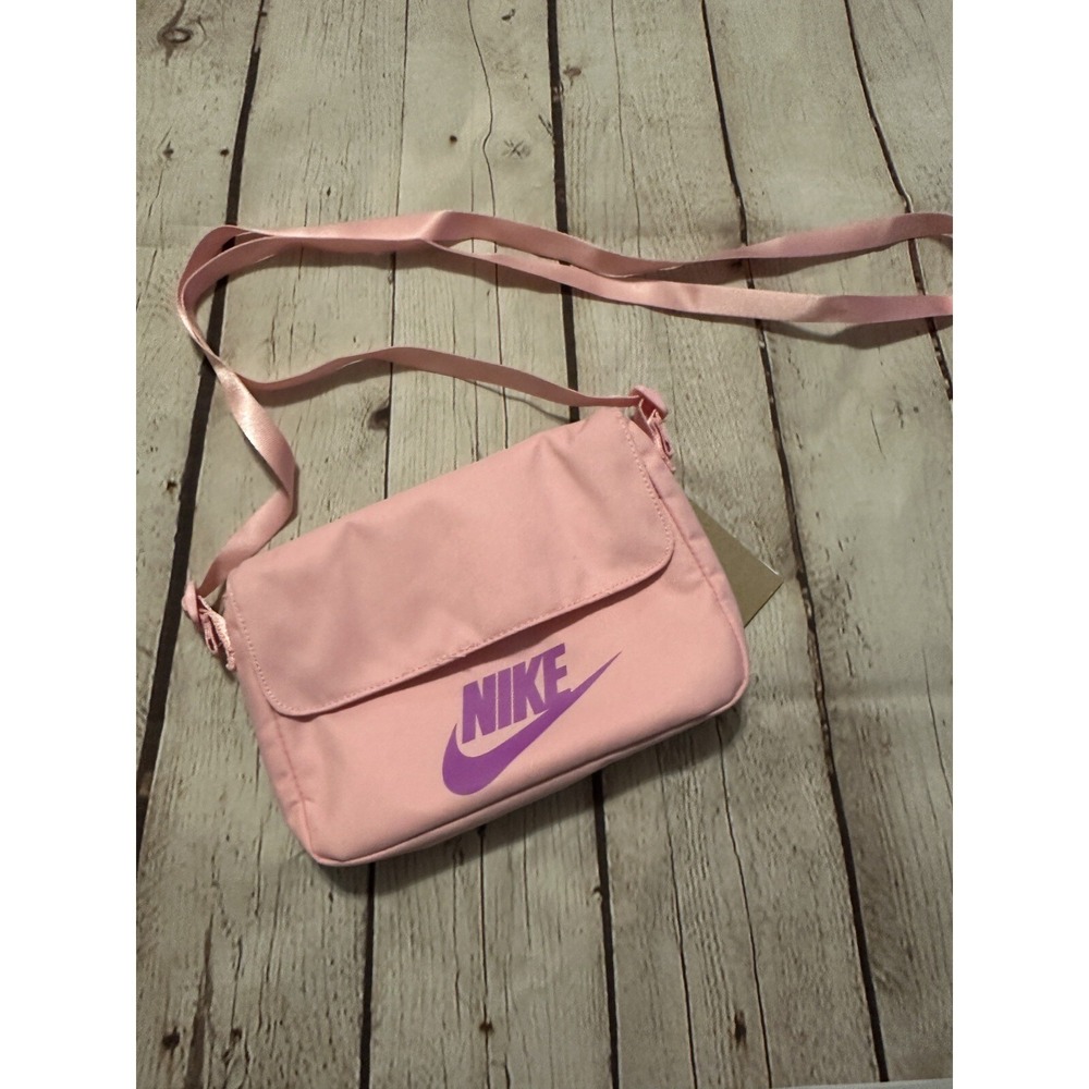 Nike Futura 365 Crossbody Bag 3L Medium Soft Pink CW9300-690 Womens